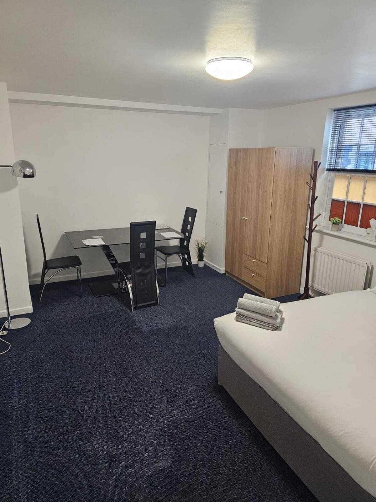 Queens Place - Rooms Μπράιτον Εξωτερικό φωτογραφία