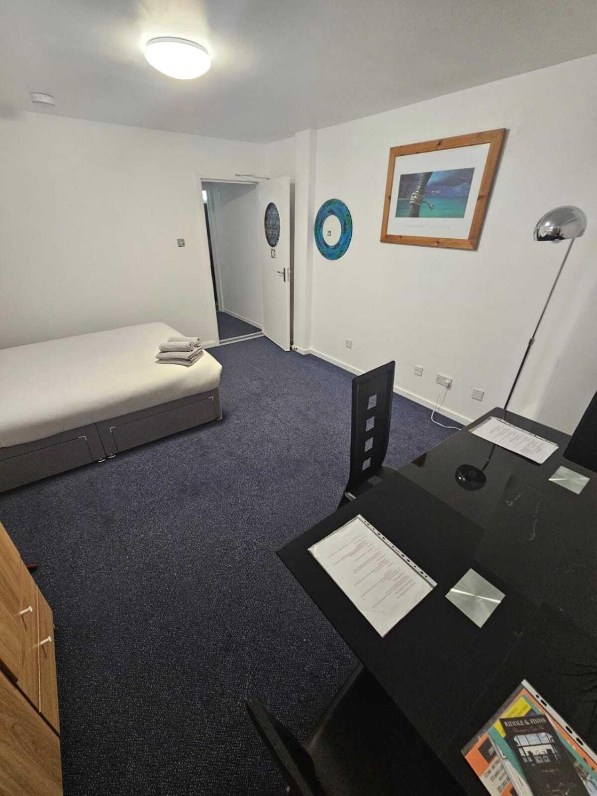 Queens Place - Rooms Μπράιτον Εξωτερικό φωτογραφία